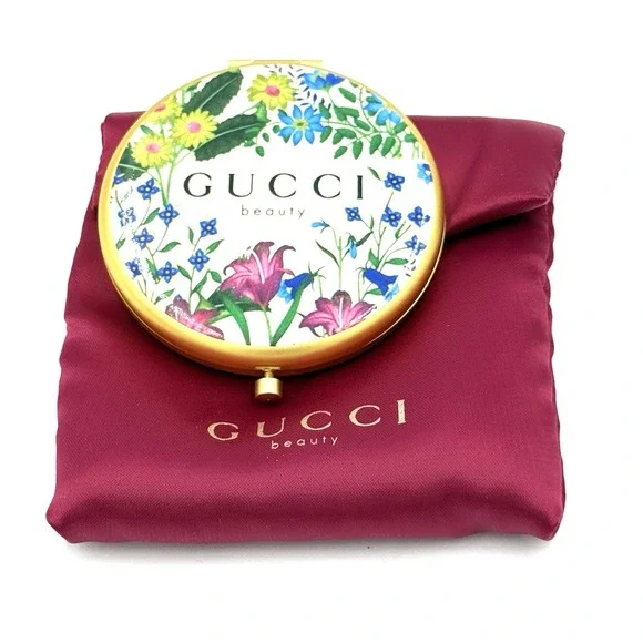 Gucci Beauty Floral Gold Compact Mirror with Snap Pouch NEW - Picture 2 of 11